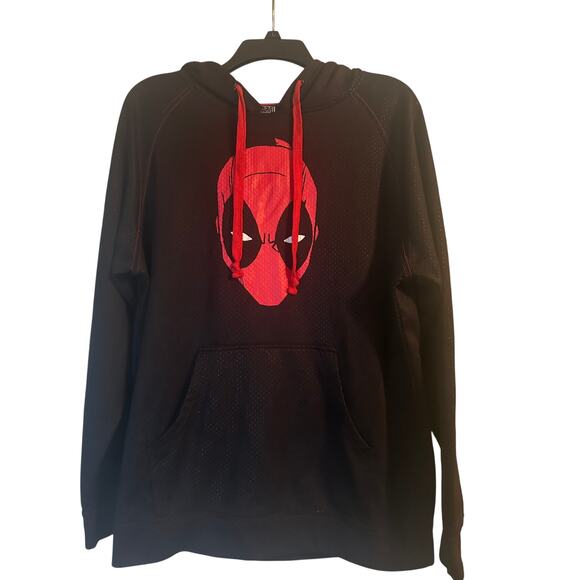 GUC Marvel Deadpool Black/Red Long Sleeve Hoodie Sweatshirt Size Large - Picture 1 of 5